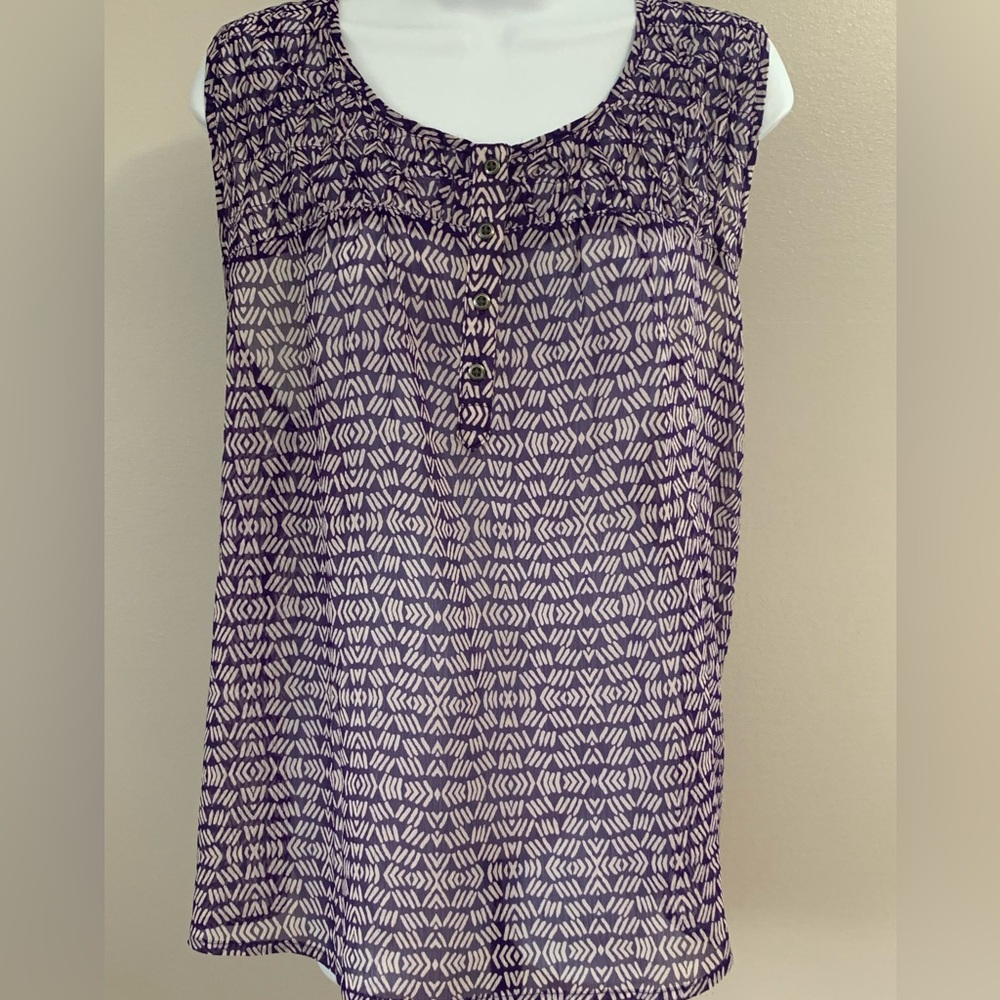 Gap Purple and White Tank